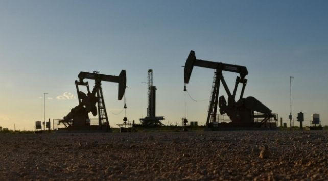 Kazakistan'da Yılın İlk Çeyreğinde 21,1 Milyon Ton Petrol Üretildi