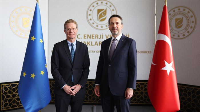 Enerji Bakanı Bayraktar, AB Türkiye Delegasyonu Başkanı ve Büyükelçilerle Görüştü