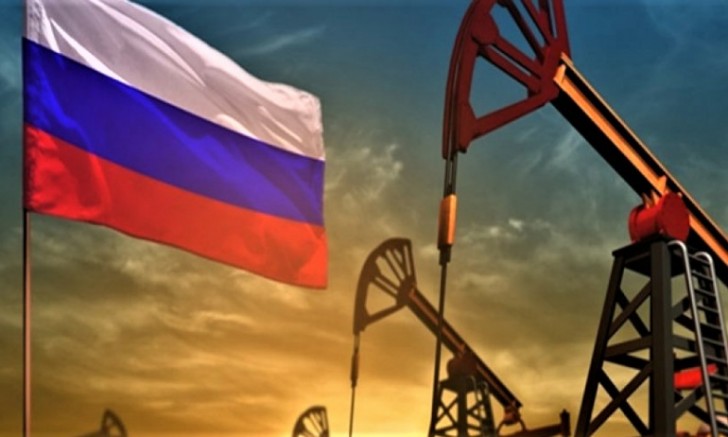 Rusya'nın Petrol Geliri Yüzde 25 Azaldı